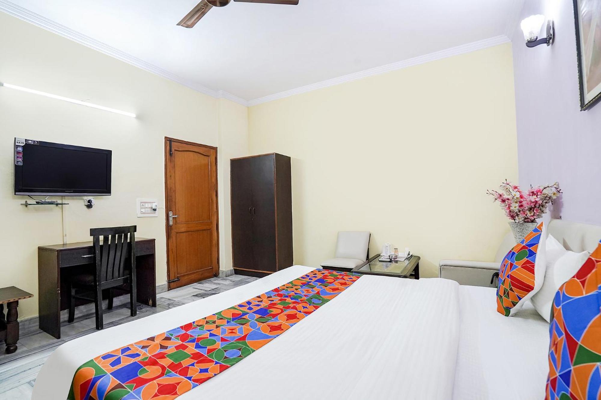 Fabexpress Ivy Inn Sector 35 Noida Eksteriør billede