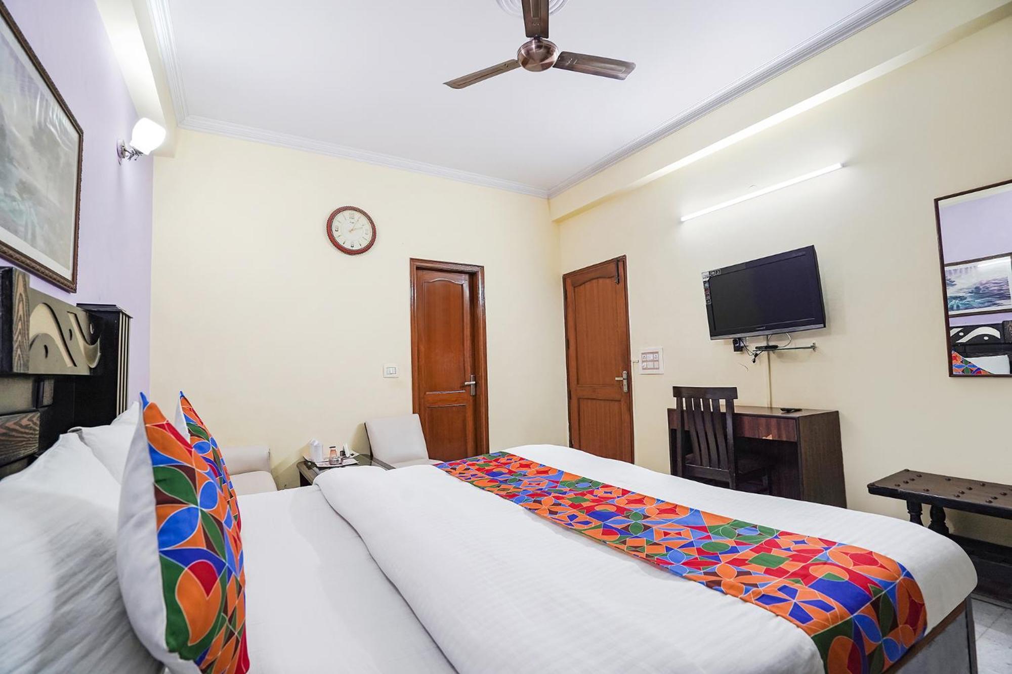 Fabexpress Ivy Inn Sector 35 Noida Eksteriør billede